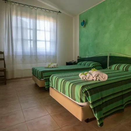 Papaveri E Grano Hotell Castiadas