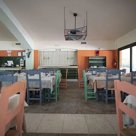 Papaveri E Grano Castiadas