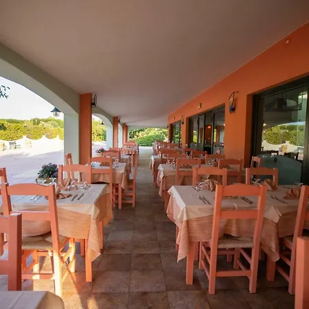 Hotel Papaveri E Grano Castiadas